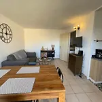 Appartement 2Pieces A Frejus Plage Avec Garage - Fr-1-466A-53